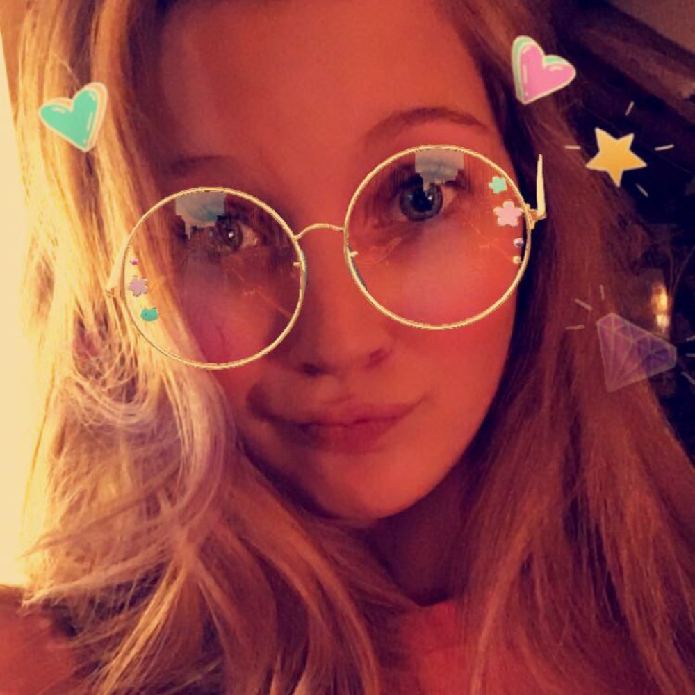 Meet your Posher, Brianna